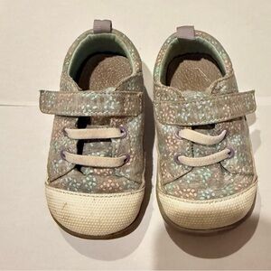 See Kai Run Gray and White Kids' Sneakers